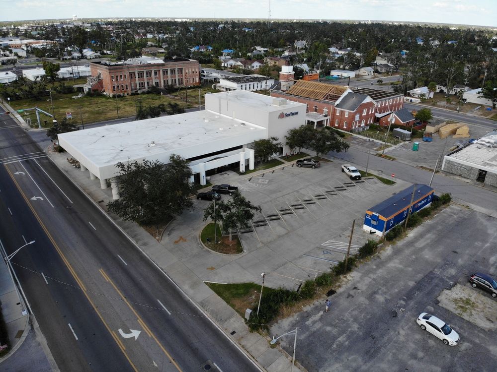 SunTrust Harrison Avenue Office Building : 638 Harrison Ave, Panama City, FL 32401